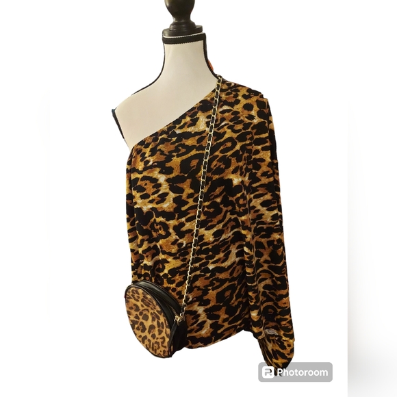 Ashley Stewart Tops - LEOPARD PRINT OFF THE SHOULDER TOP